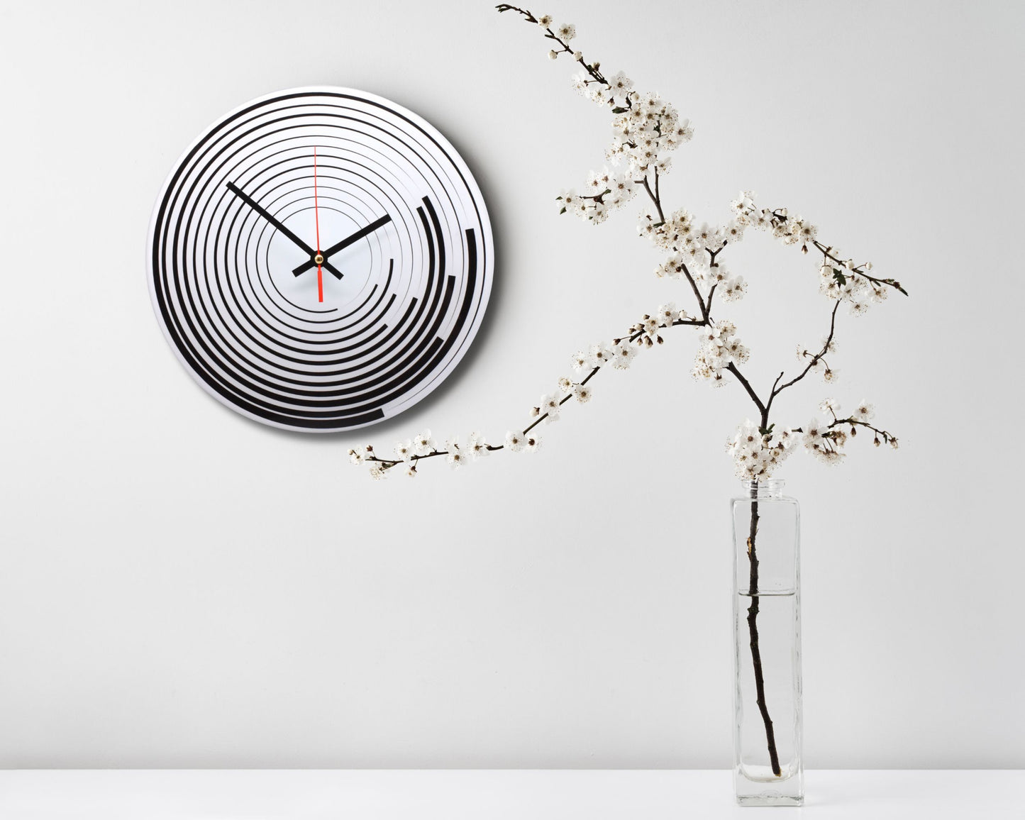 Black Cirlces Wall Clock