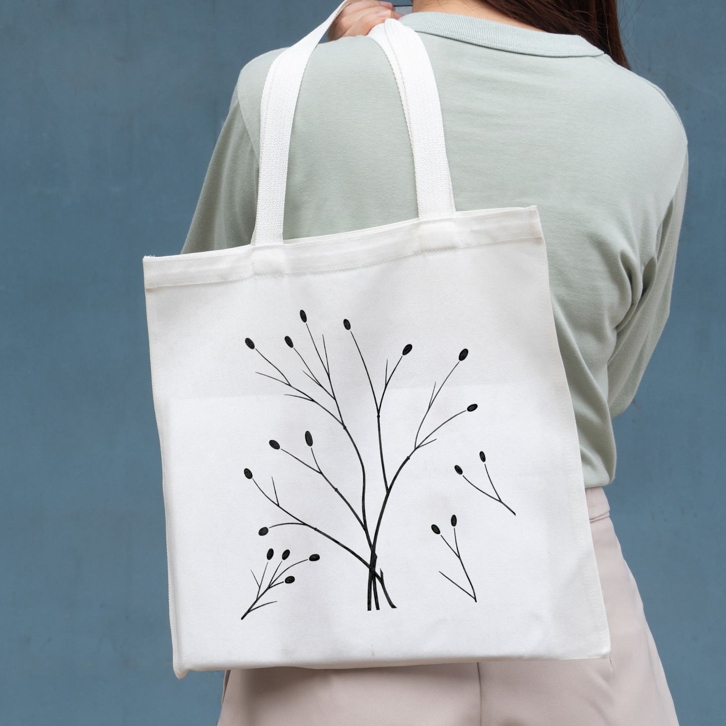 Grass Tote Bag